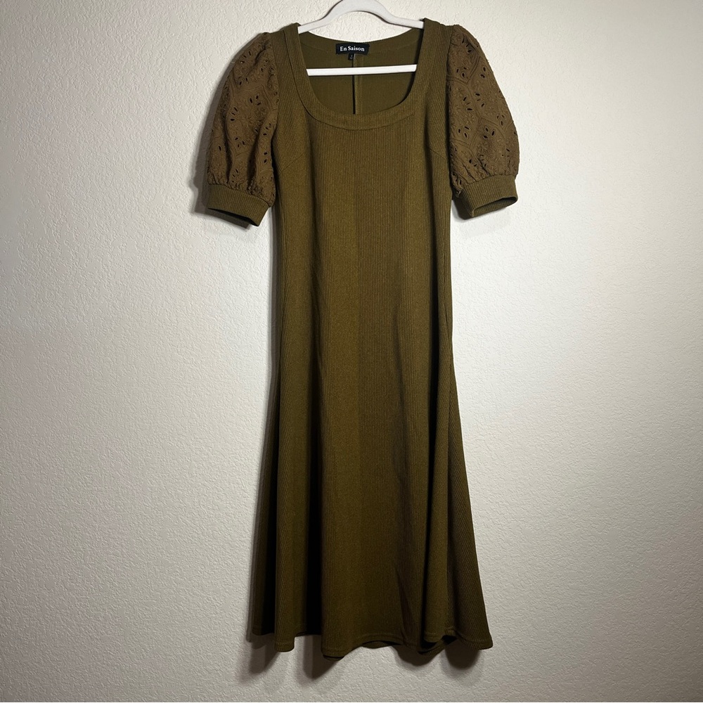 En Saison Olive Green Knit Fall Transition Midi Dress Eyelet Puff Sleeves SZ S